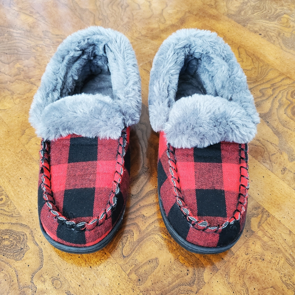 Plaid Fleece Lined Women's Slippers - Picture 2 of 5